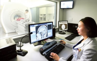 강북삼성병원, 최신 검사 방법, MRI 도입…건강검진 정확도 높여