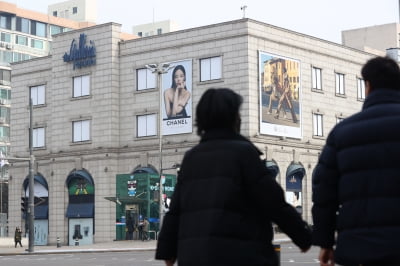 독립하는 '갤러리아백화점'…시험대 오른 김동선 리더십