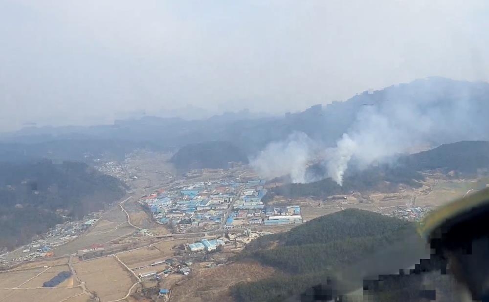 전국 곳곳 산불 잇따라…대부분 쓰레기 태우다 번져