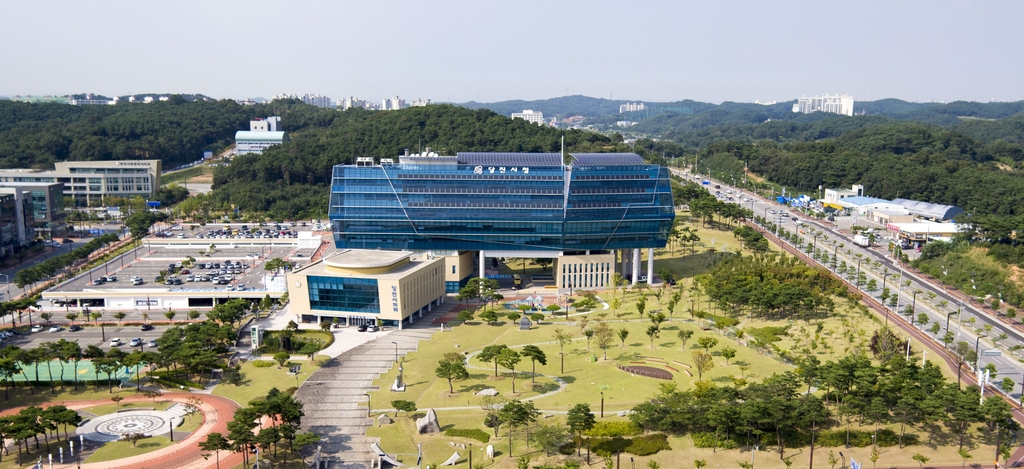 당진시, 로컬푸드 매장 납품 어려운 농가에 차량 지원