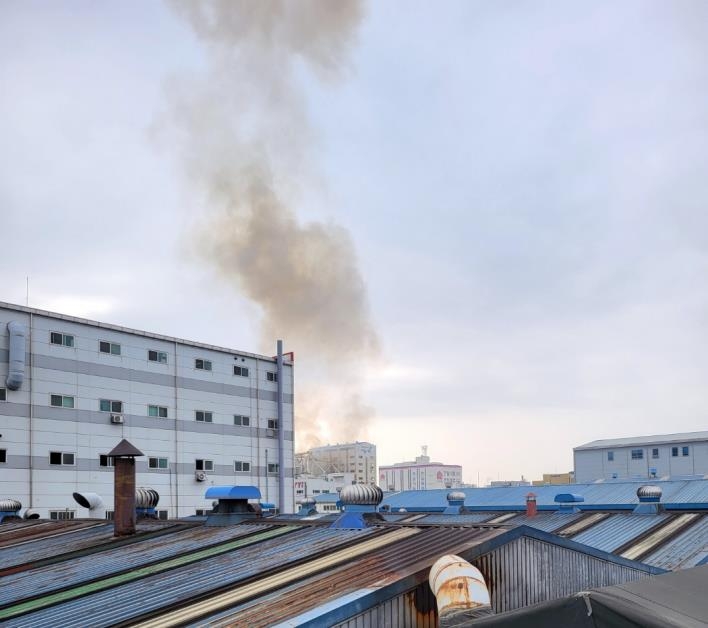 인천 남동산단 사료공장서 폭발…작업자 1명 부상