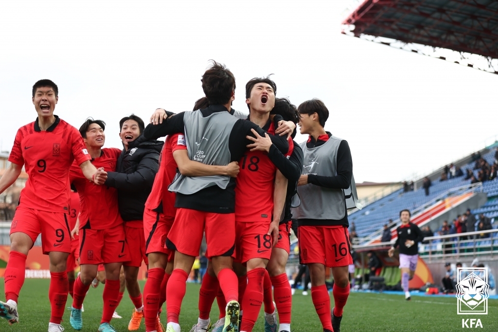 김은중호, 연장전 끝에 중국 3-1 제압…U-20 월드컵 본선행 확정