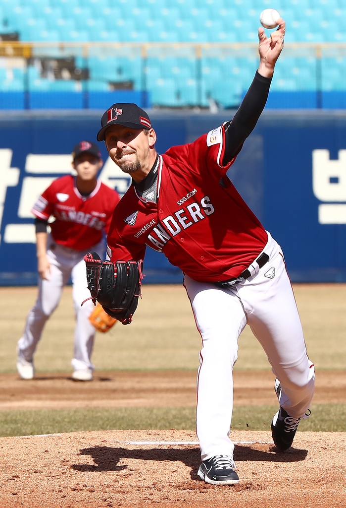 'FA 이적생' 롯데 유강남·노진혁·한화 채은성, 첫 홈런 작렬