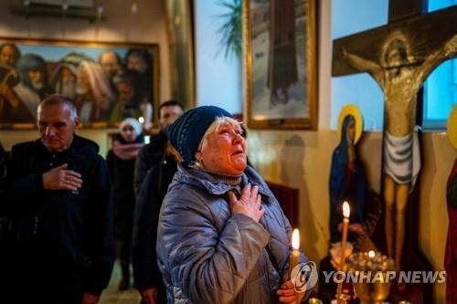 러 연계 우크라 정교회, 근거지 '동굴수도원'서 퇴거 위기