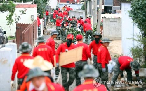 포스코, 신입사원 채용 때 해병대 1사단 우대…"태풍 때 도와줘"