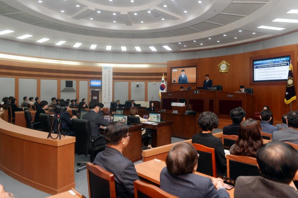 오산시의회 민주당, '본회의 중 퇴장' 이권재 시장 사과 촉구