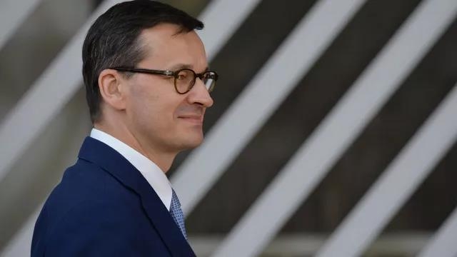 폴란드 총리, 우크라 지원 관련 "EU, 한국서 탄약 구매 시도할것"