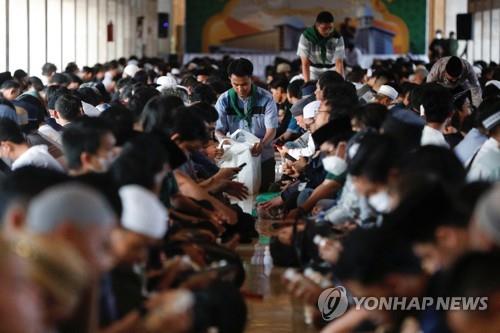 인니 대통령 "공무원 라마단 만찬 참석 금지" 지시에 논란