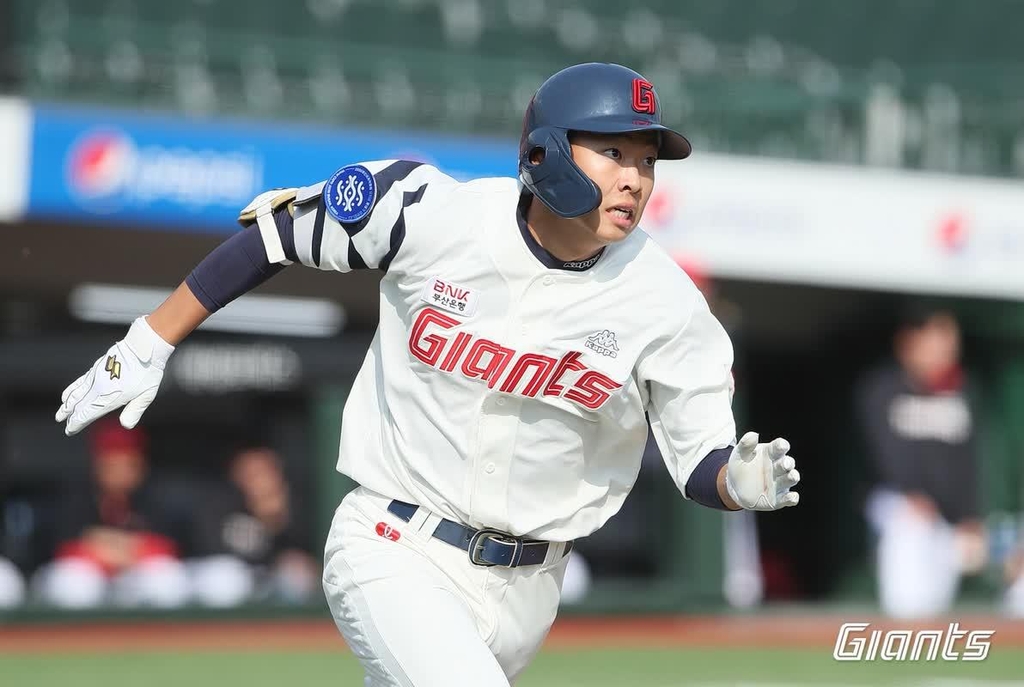 김민석·이로운·김건희 등 신인 14명, KBO 개막 엔트리 승선