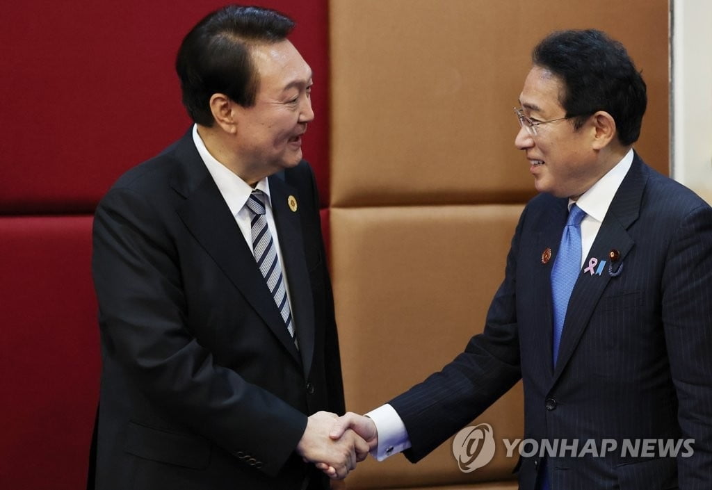 日 국민 57% "한국 징용 해결책 발표 긍정적"