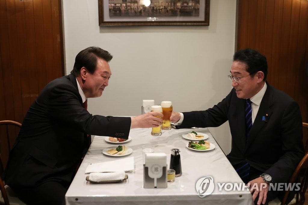 日언론 "기시다, 尹에 위안부 합의이행 요구"