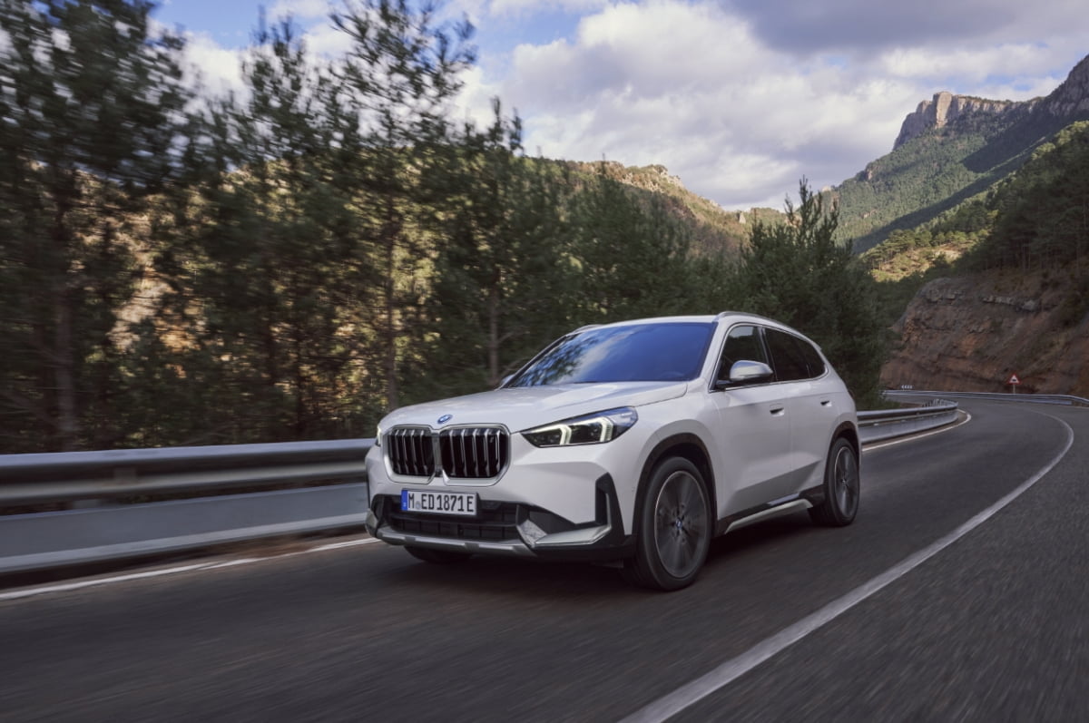 BMW '뉴 X1'·'뉴 iX1' 국내 출시…가격 5,770만원부터