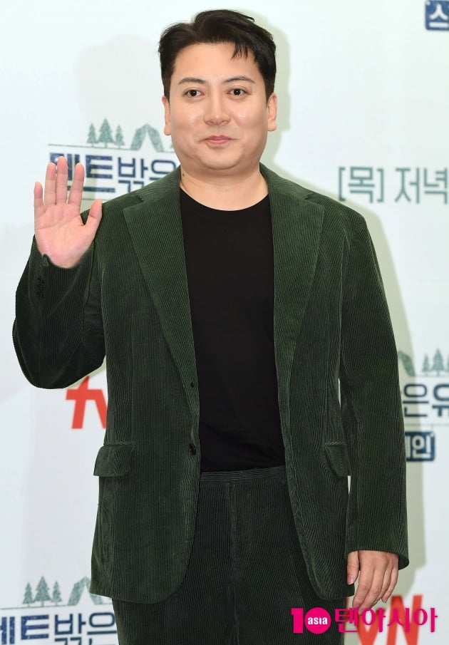 [TEN 포토] 박명훈 '유럽에서 알아보는 월드스타'