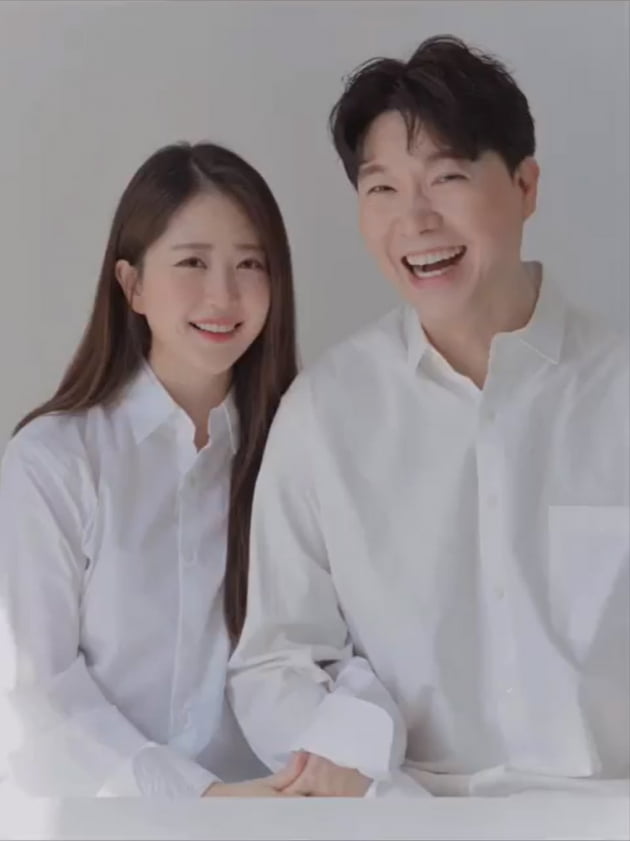 박수홍♥김다예, 프로필 사진도 나란히 찍는 신혼 "남은 1퍼센트 채워주는 부부 될 수 있도록"