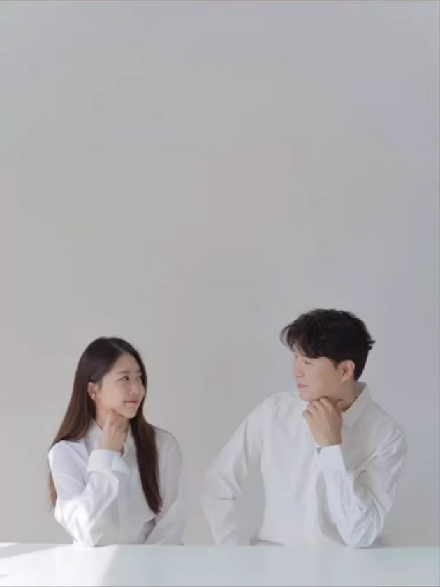 박수홍♥김다예, 프로필 사진도 나란히 찍는 신혼 "남은 1퍼센트 채워주는 부부 될 수 있도록"