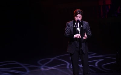 김호중, 클래식 콘서트 '트바로티' 장르의 벽은 없었다 "아리스 열정에 마음 따뜻해졌다"