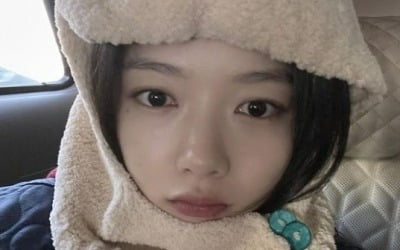 김유정, 눈 내린 겨울날 드러낸 '순백의 미모'