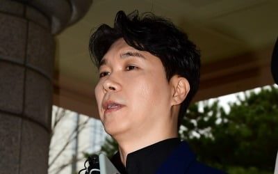 [TEN피플] 박수홍, '도둑질한 친형'에 울화통…고소도 어려운 '친족상도례'의 현실