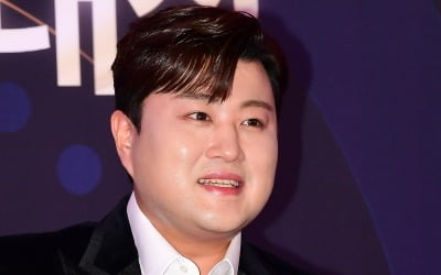 '파바로티' 김호중, 김천으로 '금의환향'…오는 4월 '신바람 행복 콘서트' 무대 오른다
