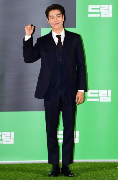 [TEN 포토] 이현우 '영화 드림 파이팅!'