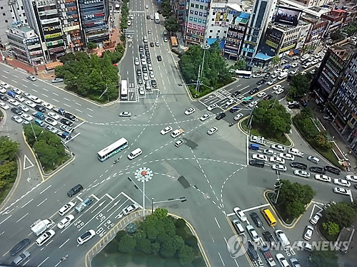 부산 서면 '세대별 테마거리' 조성으로 상권 활성화 모색