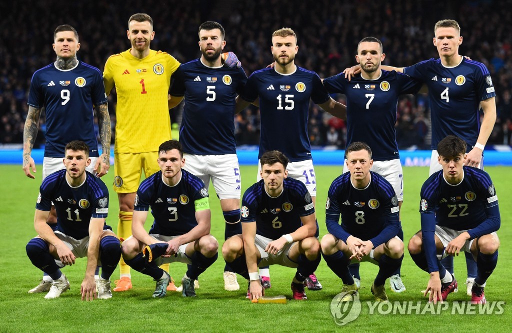 맥토미네이 2경기째 멀티골…스코틀랜드, 39년 만에 스페인 제압