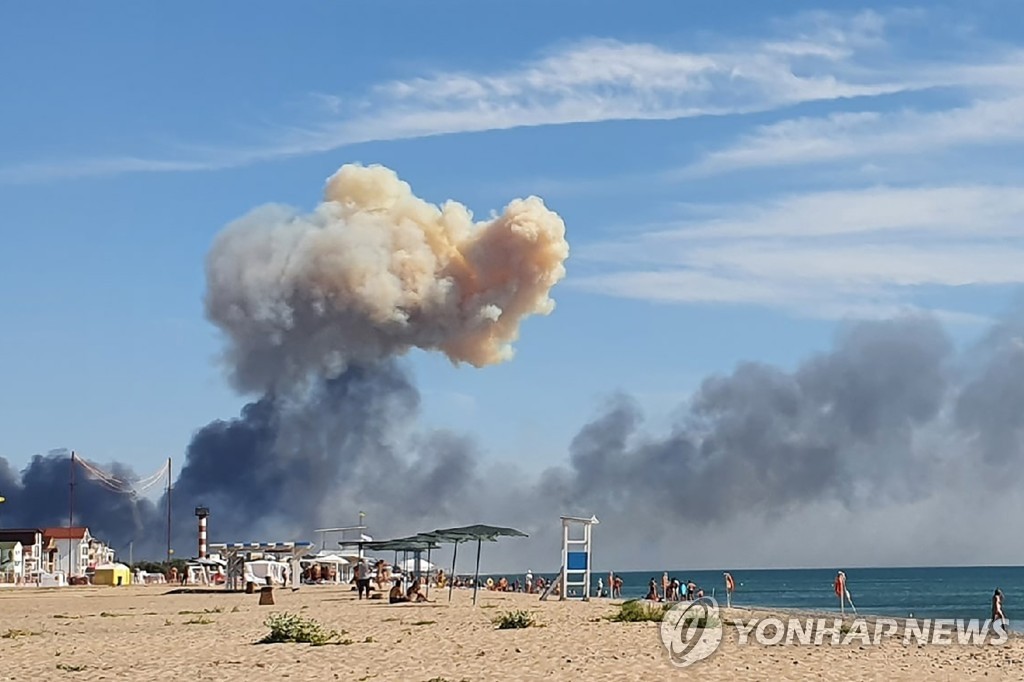 모스크바 이튿날 크림반도까지…러 "대규모 드론 공격 격퇴"