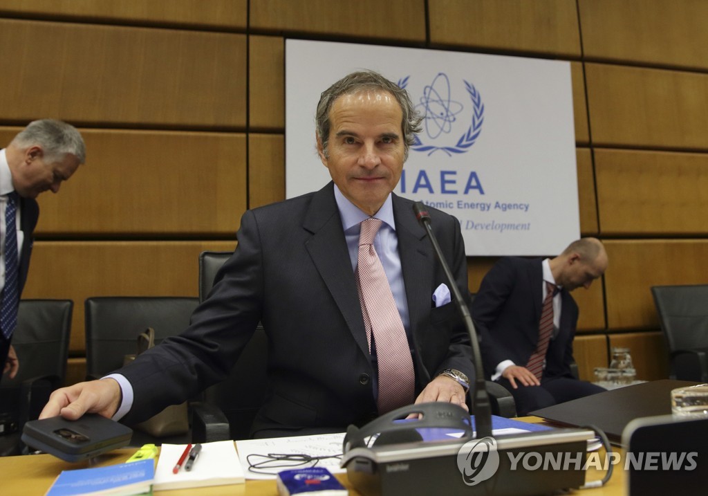 IAEA 이사회, 그로시 사무총장 연임 결정…임기 4년 연장