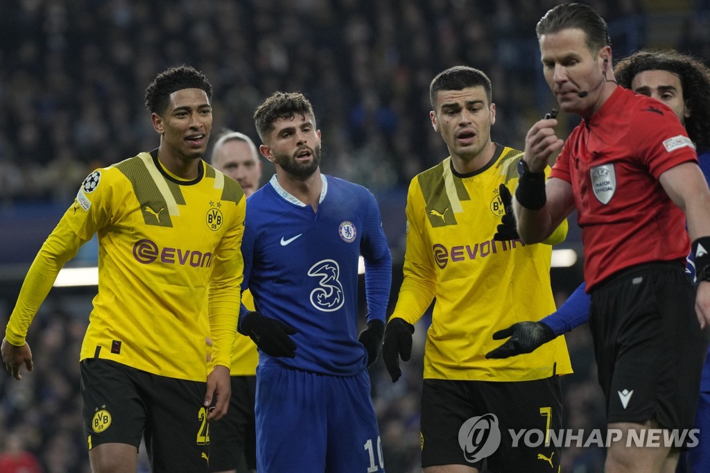 도르트문트 벨링엄, UCL 탈락 결정타 된 PK 판정에 "말도 안 돼"