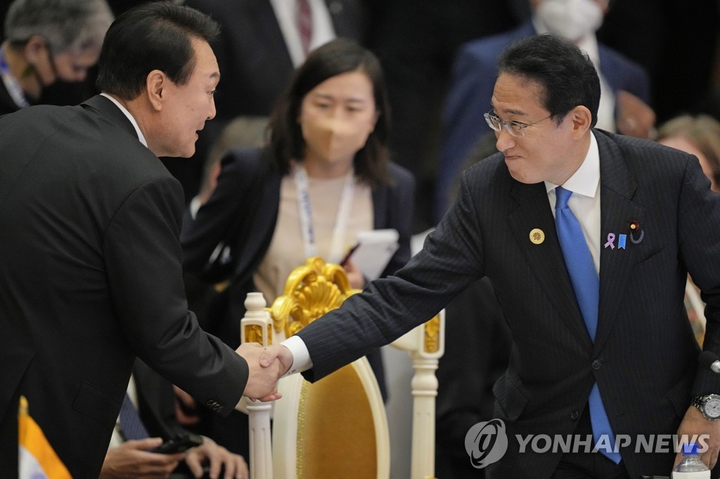 日정부 "한일회담서 정상간 솔직한 대화로 양국관계 발전 기대"