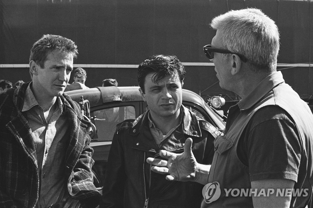 '아내 살해 논란' 나락 떨어진 미 배우 블레이크 89세로 사망