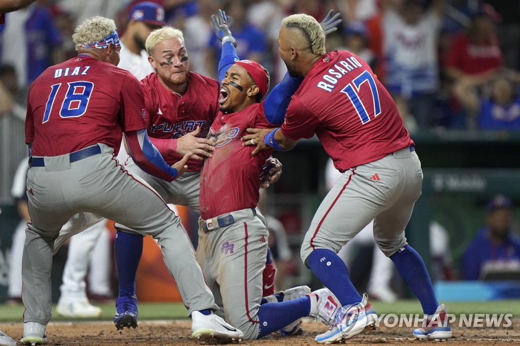 [WBC] '우승 후보' 도미니카共 1R 탈락…베네수엘라·푸에르토 8강행(종합)