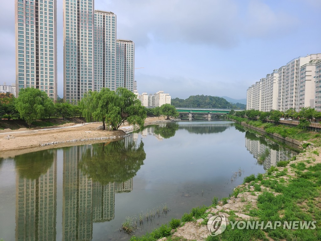 '원조 빙상도시' 춘천시, 국제 규격 스케이트장 건립 추진