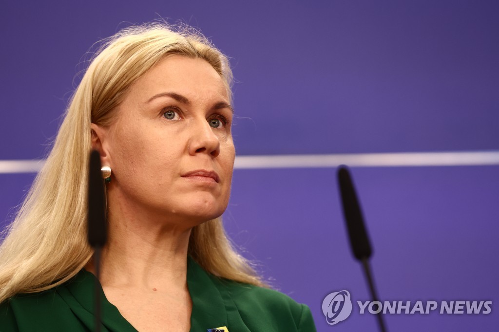 EU, '가스 사용 15% 감축' 연장 추진…"올해도, 내년도 불안"