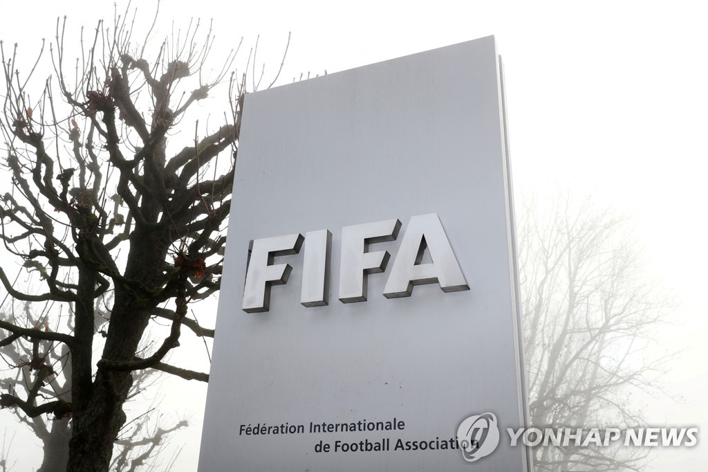 FIFA, 북중미서도 4팀 1조 월드컵…환경·피로 문제엔 '물음표'