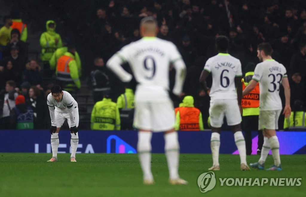 '손흥민 풀타임' 토트넘, UCL 16강 탈락… AC밀란과 0-0 무승부