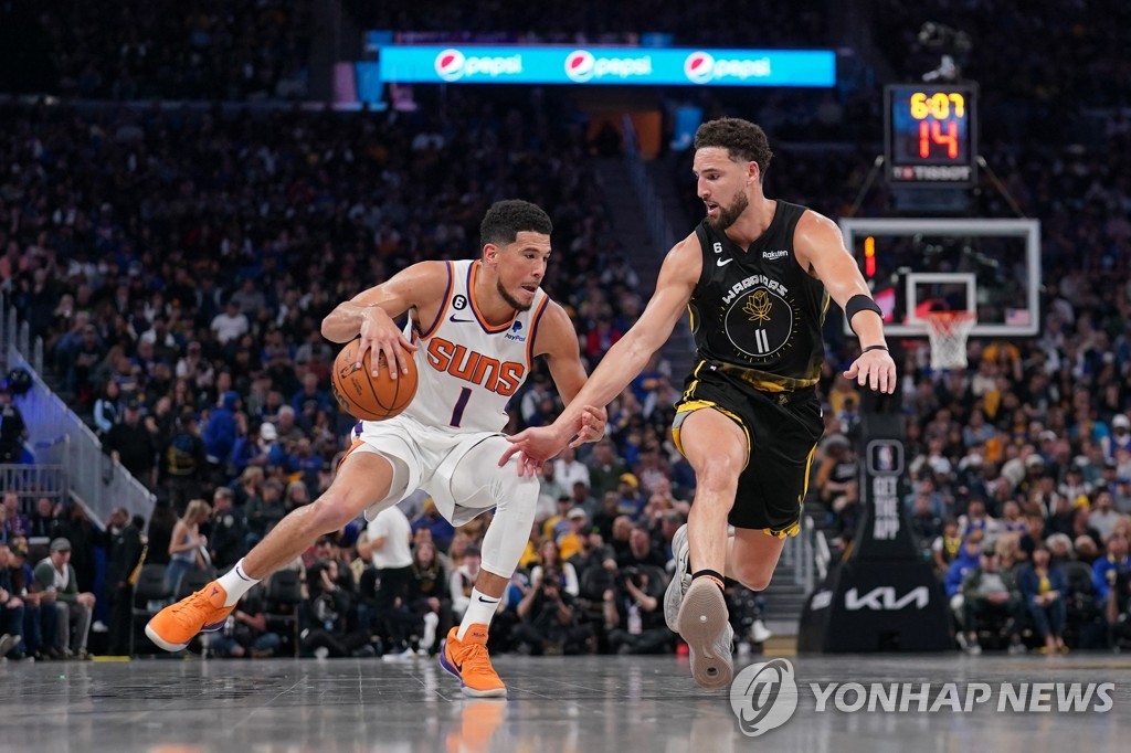 '3점 8방' 톰프슨, 38점 폭발…NBA 골든스테이트, 피닉스에 낙승