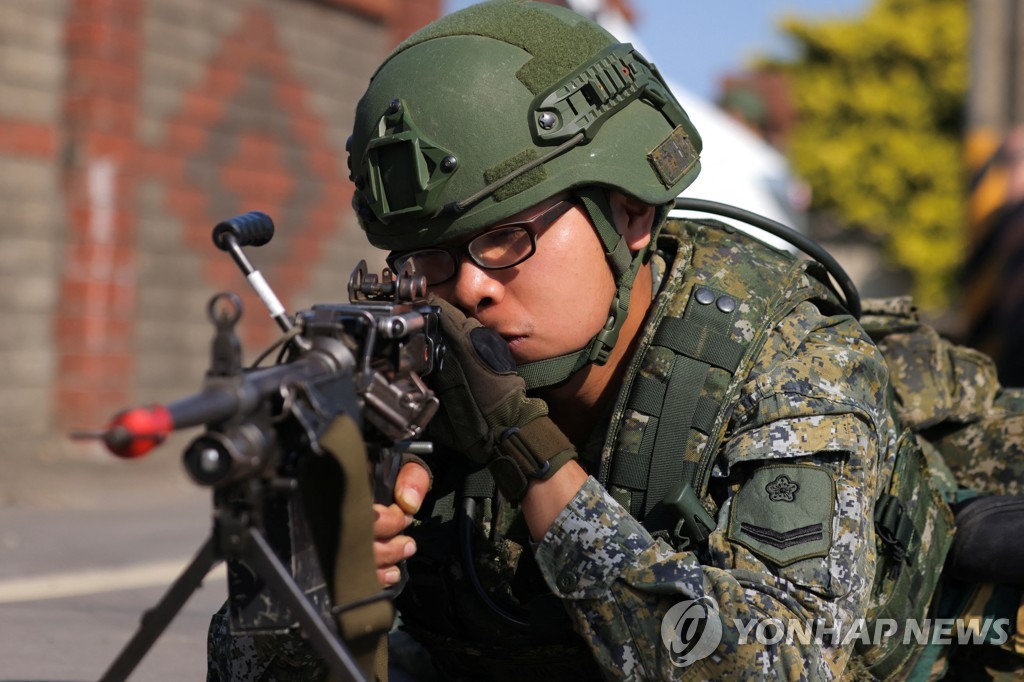 대만 육군 117여단 군사훈련에 미군 관계자 참관