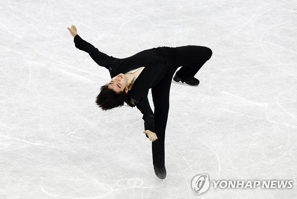 피겨 차준환, 세계선수권 쇼트 3위…한국 남자 최초 메달 보인다