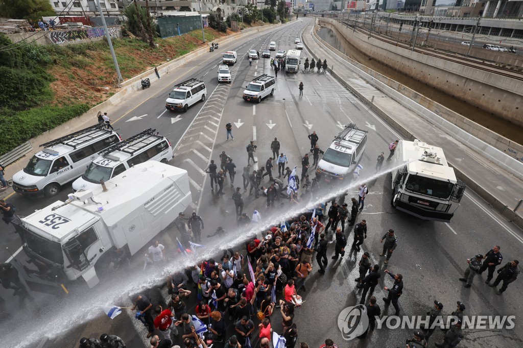 네타냐후 "사법정비 입법 책임감 갖고 계속…직접 관여할 것"