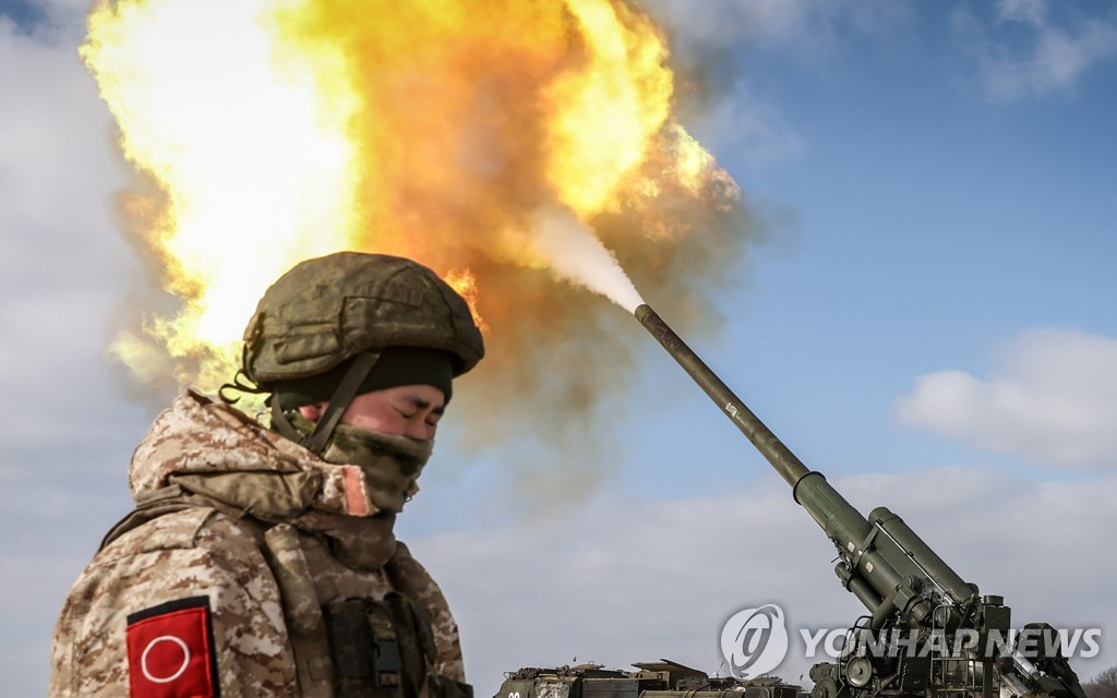 "중, 러에 무기 주면 전쟁 판세 바꿀 수도…일단은 신중 기조"