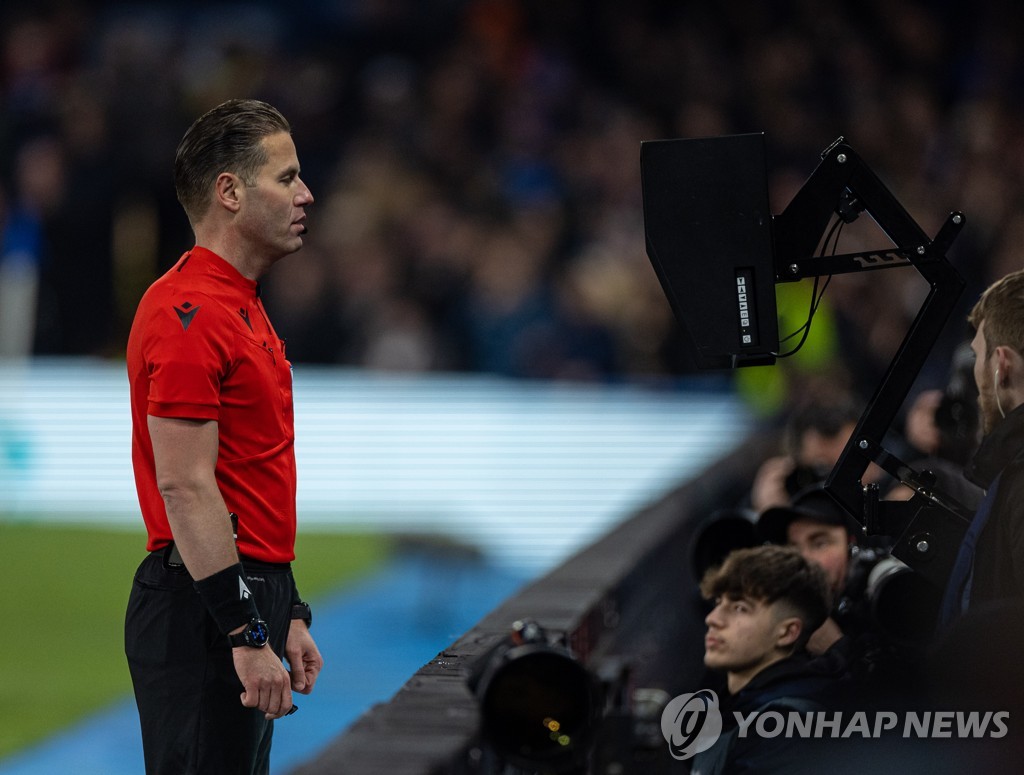 도르트문트 벨링엄, UCL 탈락 결정타 된 PK 판정에 "말도 안 돼"