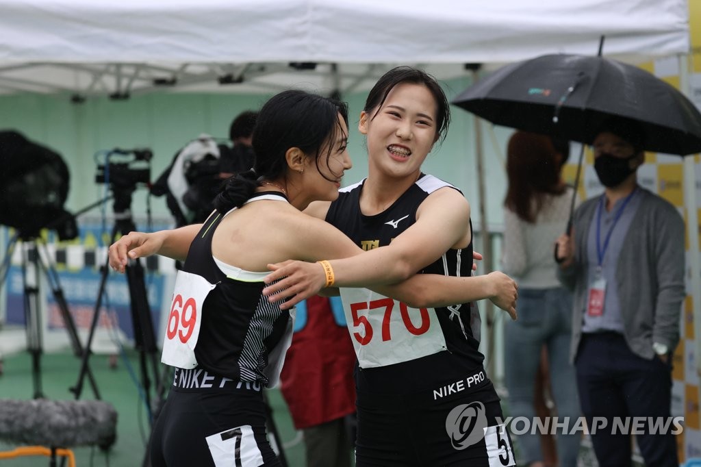 김다은, 11초95로 실업육상 여자 100ｍ 우승…400ｍ 계주도 1위(종합)