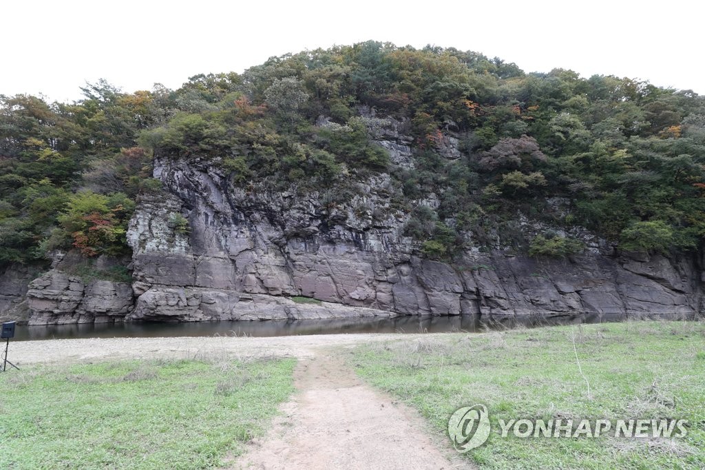 바위에 남은 선사문화의 '정점'…반구대 암각화 50년을 돌아보다