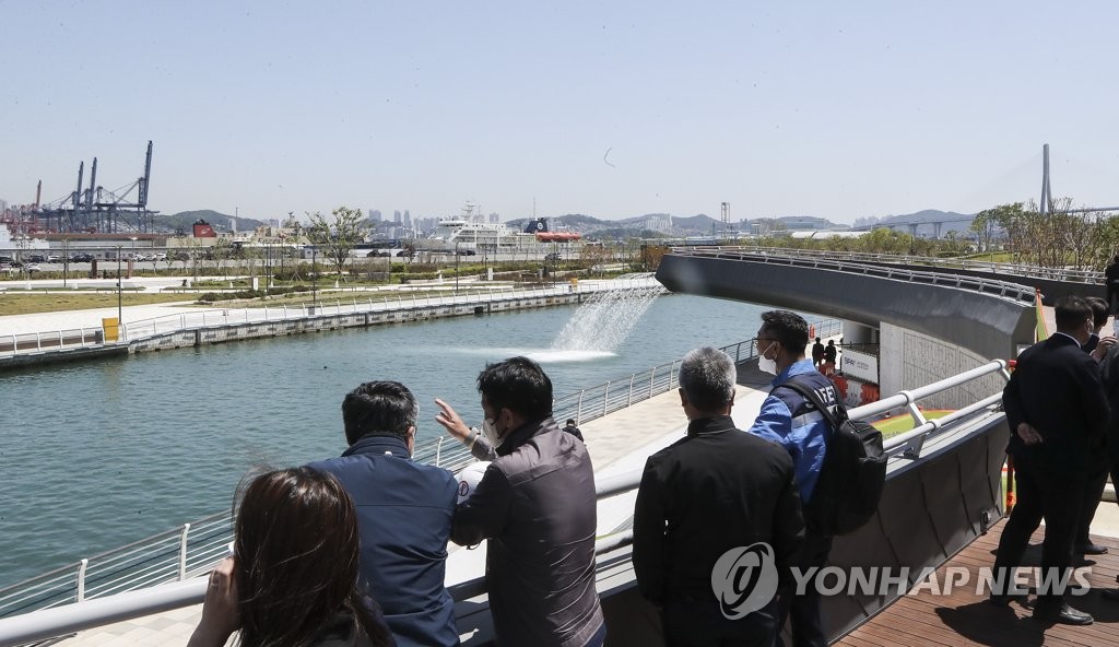 18일부터 부산항 북항 갈맷길 걷기행사…엑스포 유치 기원