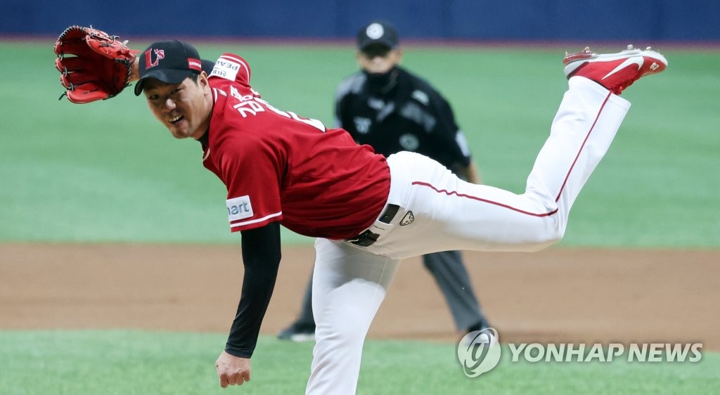 김광현, WBC 후 첫 등판 3⅔이닝 무실점…윤영철, 무실점 행진(종합)