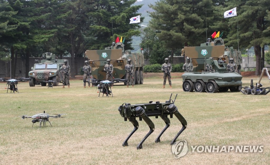 "이공계 석박사를 위관장교로 임관해 국방AI센터에 활용해야"