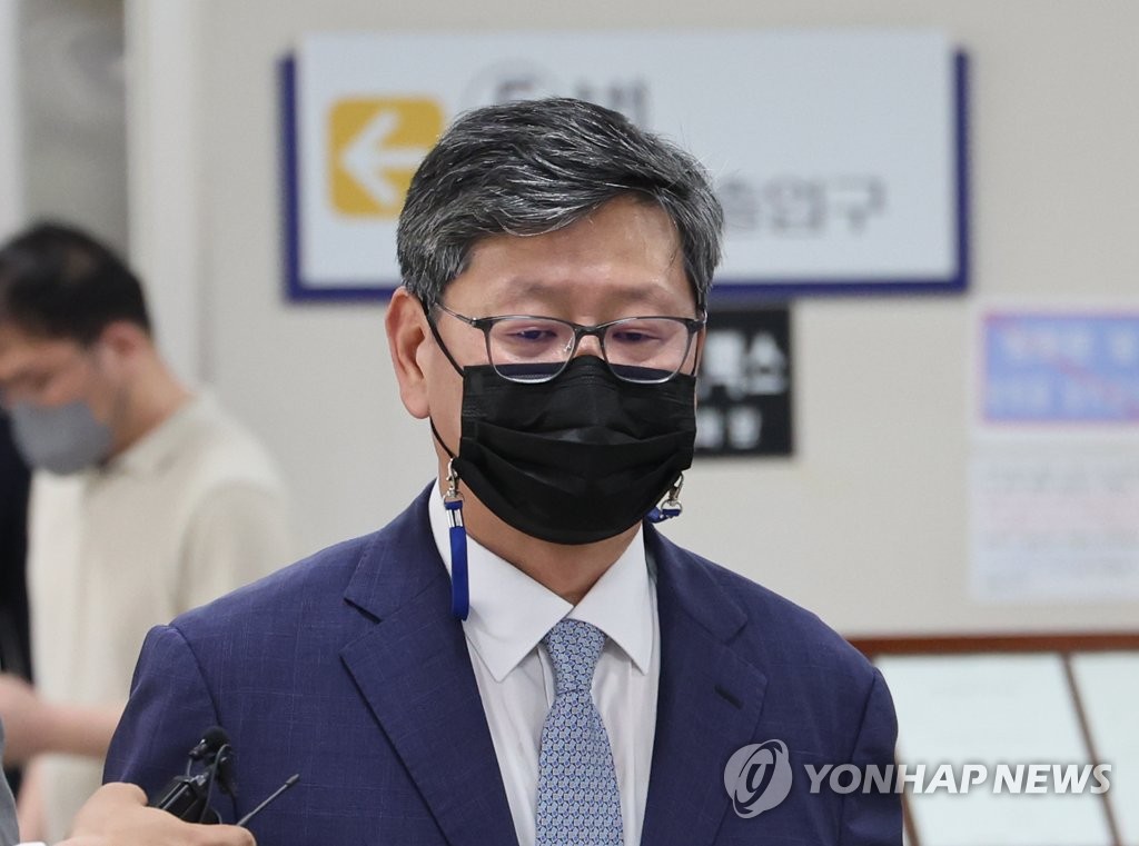 '택시 기사 폭행' 이용구 前차관 9일 항소심 선고