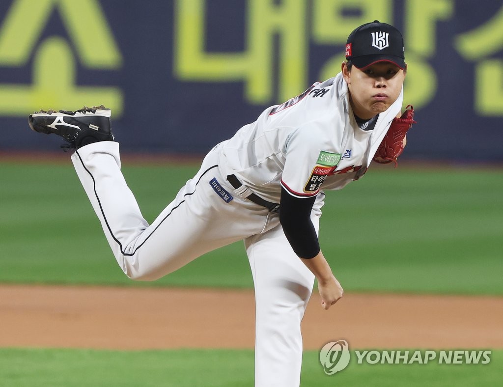 김광현, WBC 후 첫 등판 3⅔이닝 무실점…윤영철, 무실점 행진(종합)