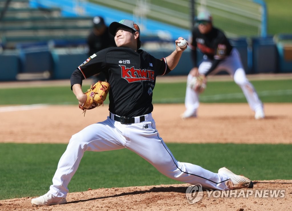 '개막전 선발 낙점' 벤자민, NC와 평가전서 2이닝 무피안타 역투